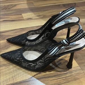 Steve Madden Black Lace Slingback Heels